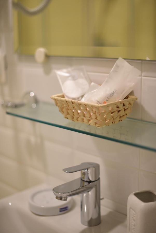 Just Sleep Bed & Breakfast Napoli Dış mekan fotoğraf